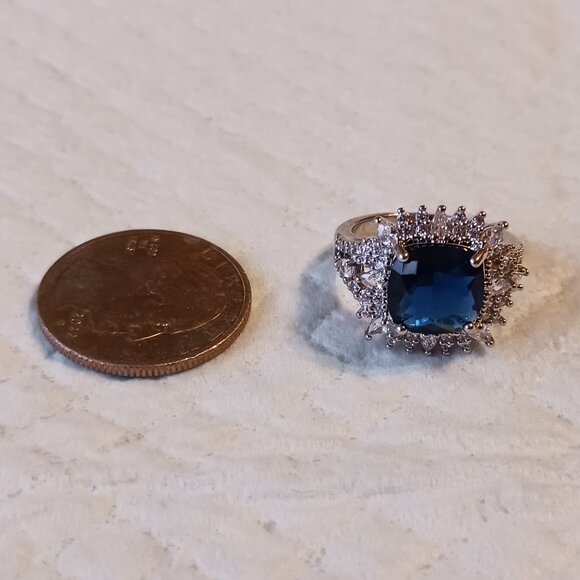 Silver Fashion Blue Tanzanite Halo Statement Ring Size 7 NWOT - Picture 7 of 13